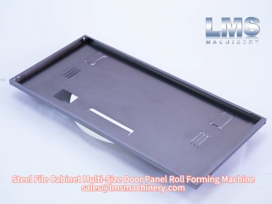 آلة تشكيل الأبواب متعددة الأحجام لملفات الفولاذ من نوع LMS