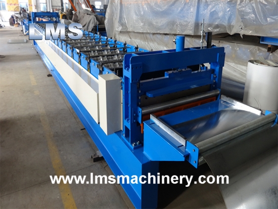  آلات تشكيل لفة أرضية