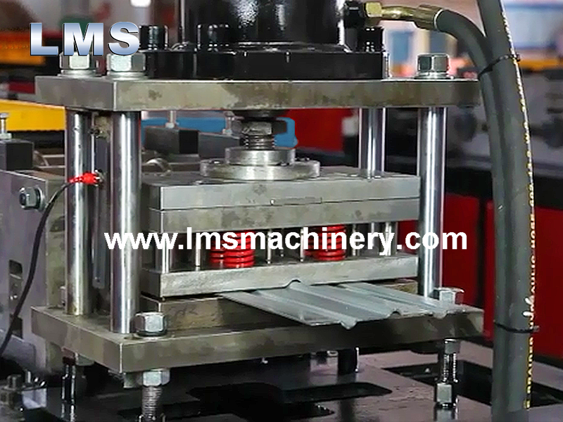 خط تشكيل بليد المثبط للحريق, آلة بليد المثبط النار, آلة صنع بليد المثبط للحريق, مثبط الحريق بليد رول السابق, آلة تشكيل مثبط الحريق والدخان, آلة تشكيل بليد المثبط للحريق